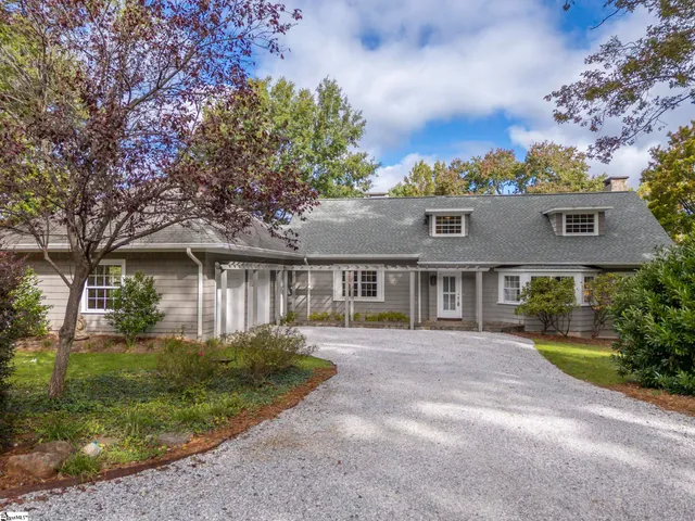 $949,500 | 55 1st Street, Tryon, NC 28782