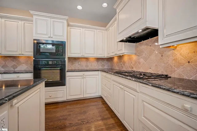 $949,500 | 55 1st Street, Tryon, NC 28782