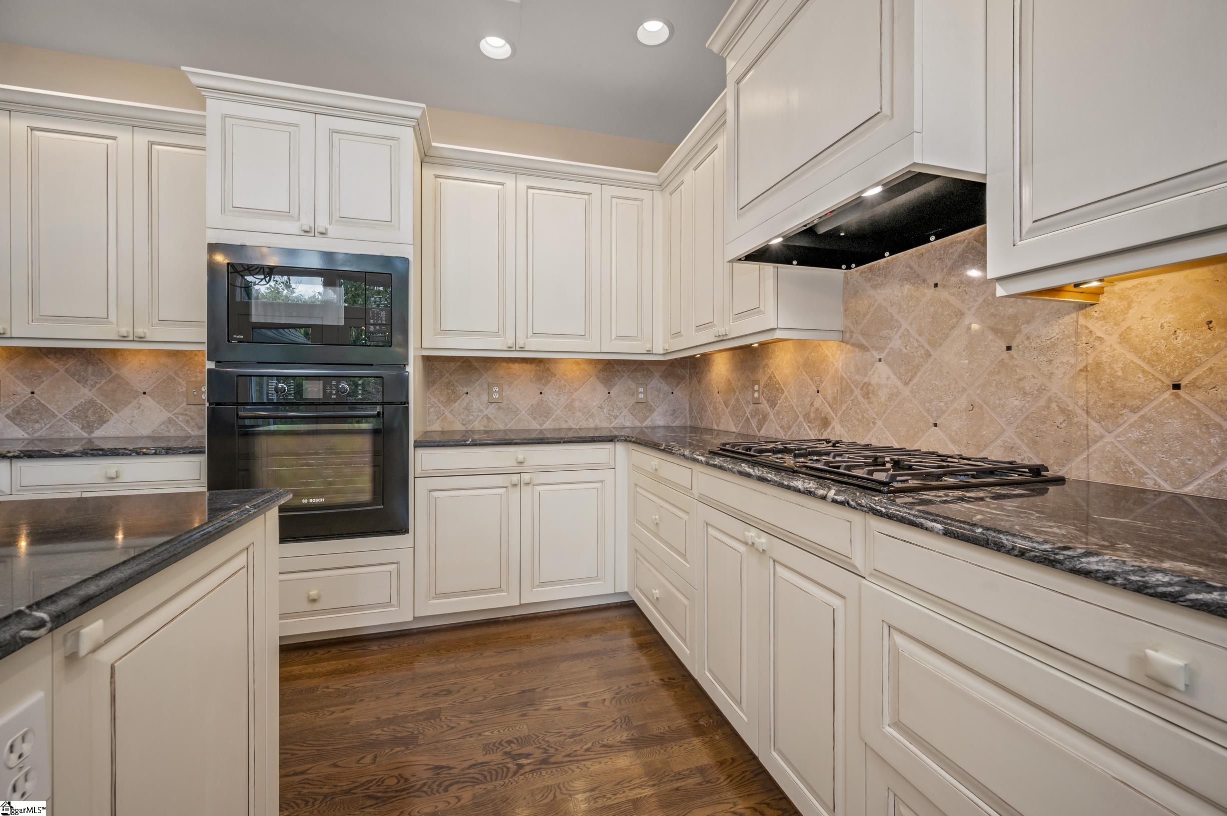 55 1st Street Tryon, NC 28782 - Photo 12 of 43