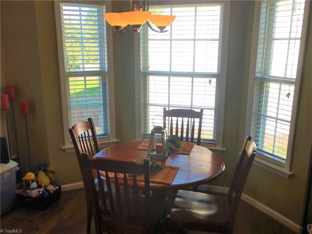 1773 Spring Path Trail Clemmons, NC 27012 - Photo 4 of 20 KITCHEN AREA, VERY CONFORTABLE
