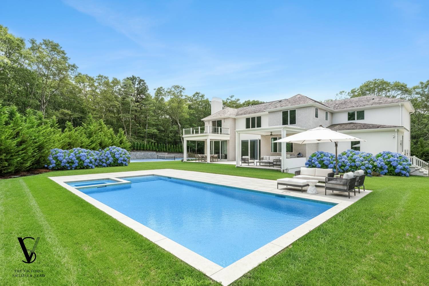 2061 Deerfield Road Sag Harbor, NY 11963 - Photo 1 of 33