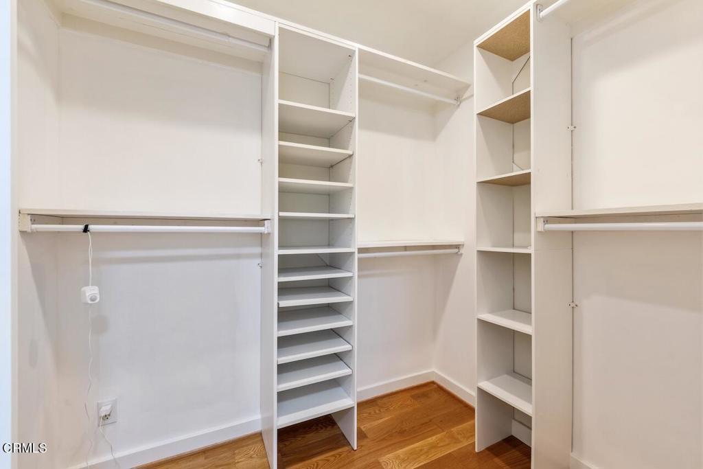 760 Laguna Road Pasadena, CA 91105 - Photo 10 of 40 Closet 2