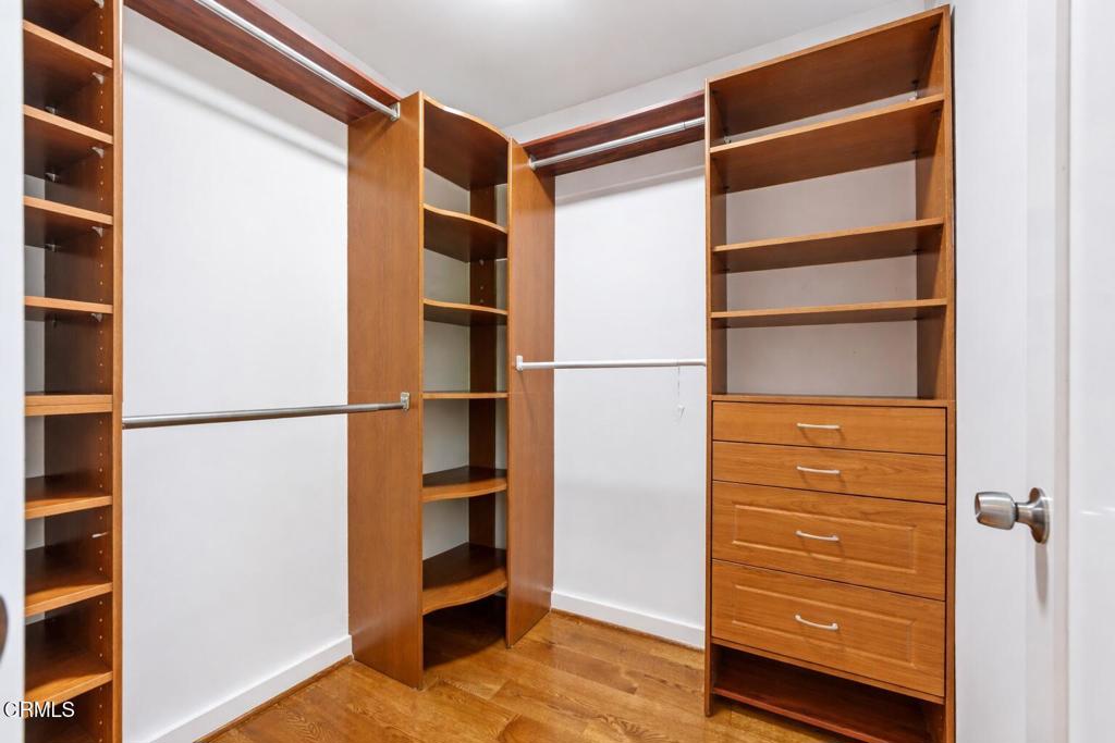 760 Laguna Road Pasadena, CA 91105 - Photo 12 of 40 Closet 2