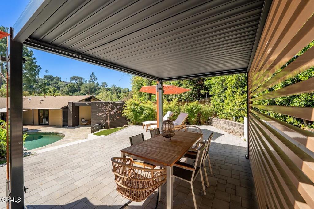 760 Laguna Road Pasadena, CA 91105 - Photo 27 of 40 Gazebo