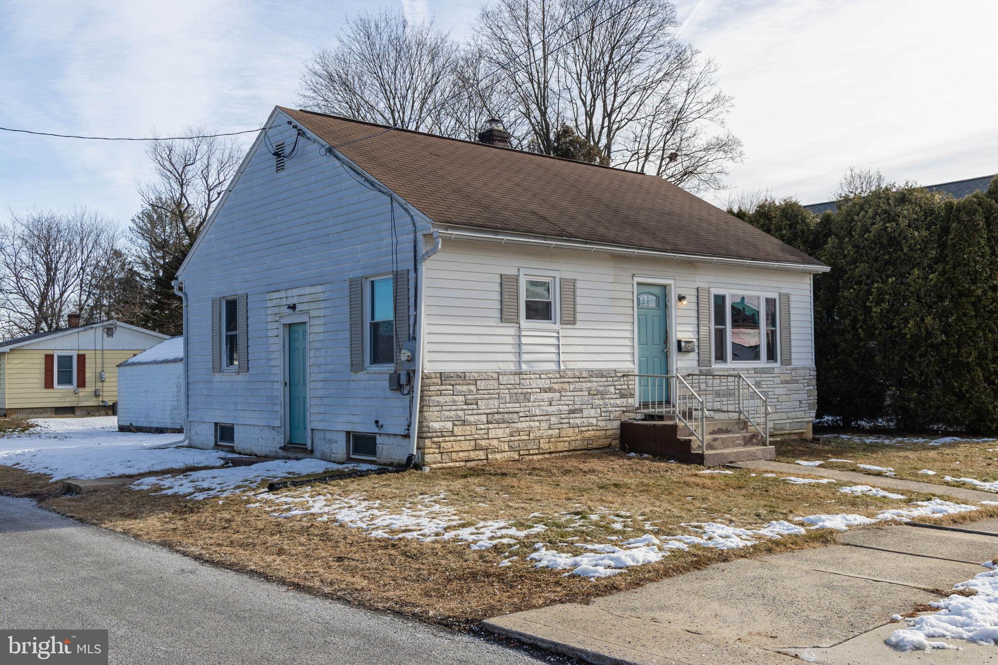 155 North Hazel Street Manheim, PA 17545 - Photo 23 of 25 Charming home with inviting curb appeal.