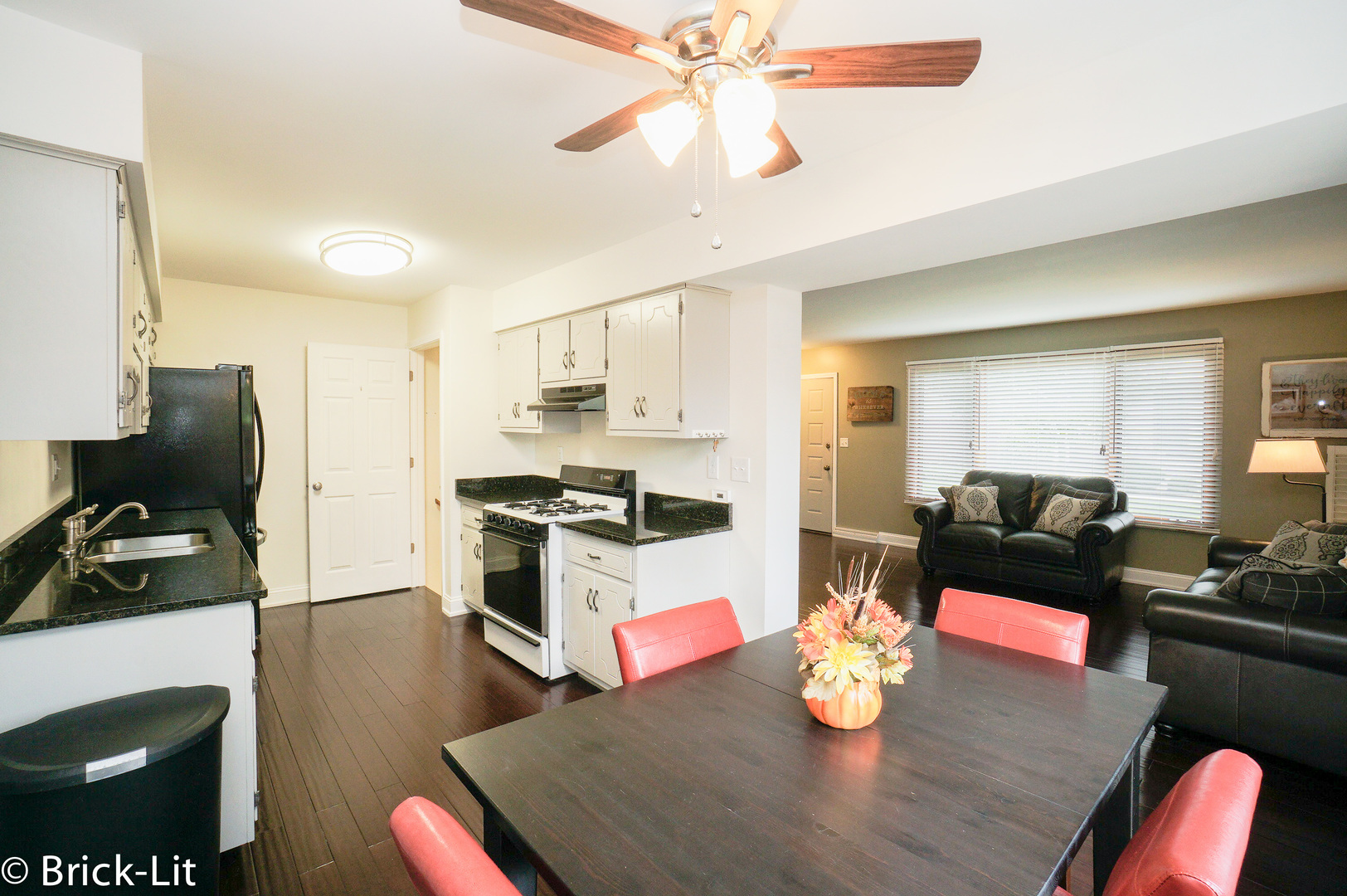 412 Circlegate Road, Unit 3 New Lenox, IL 60451 - Photo 4 of 10