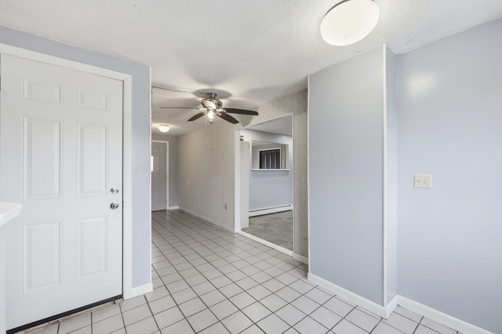 70 Warwick Road Chicopee, MA 01020 - Photo 19 of 36