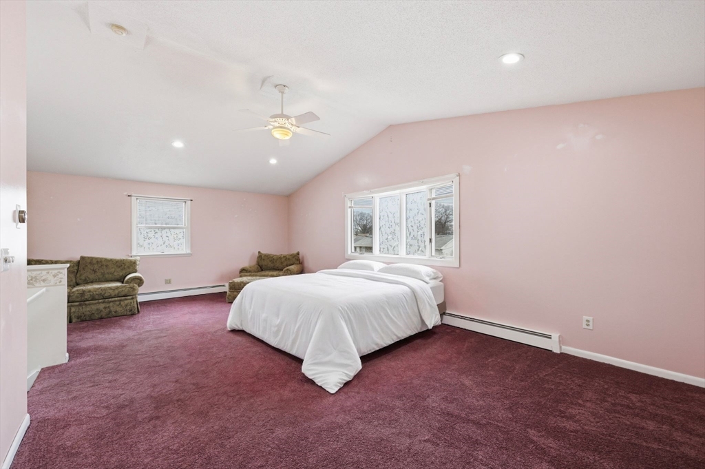 70 Warwick Road Chicopee, MA 01020 - Photo 23 of 36