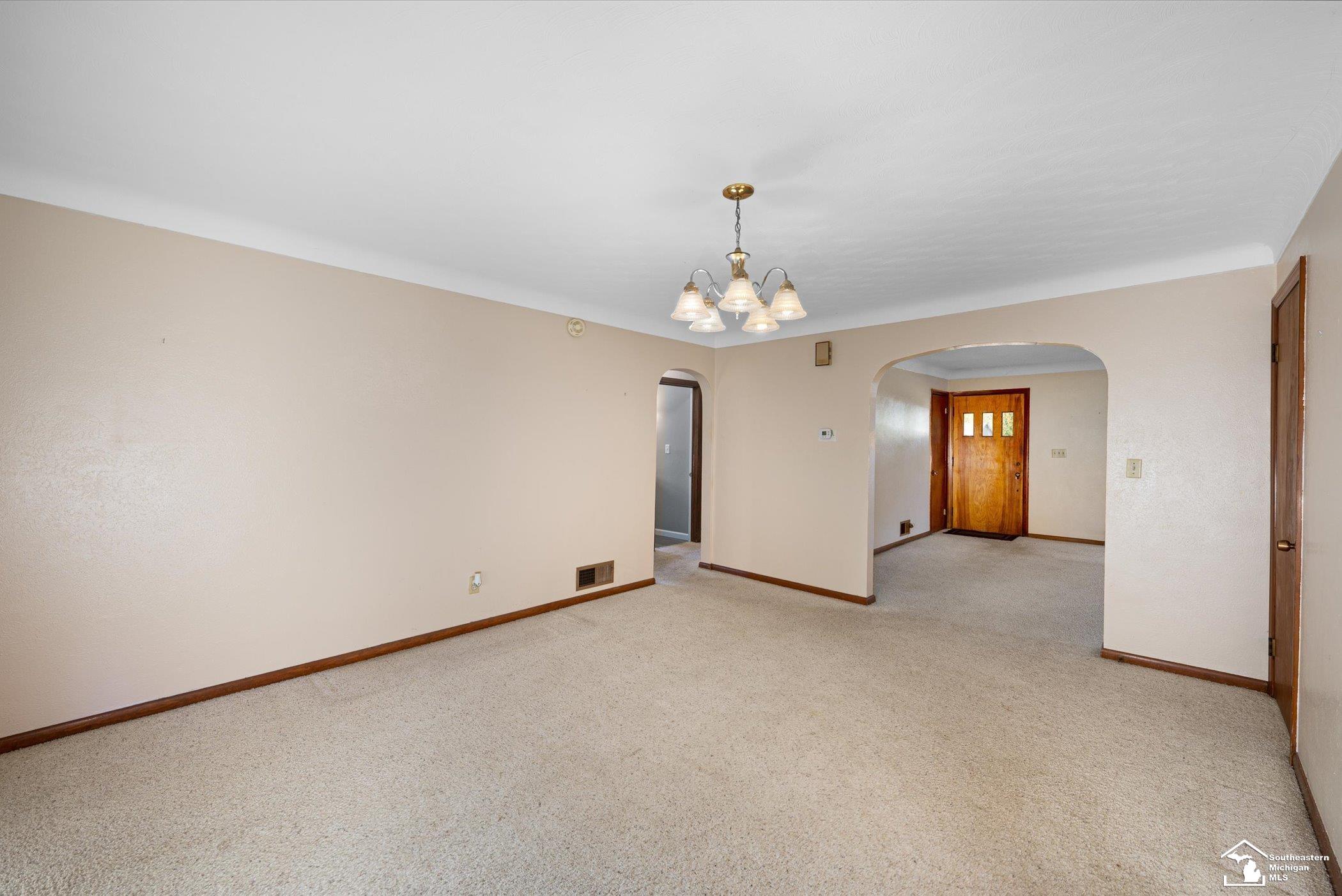 11 East Erie Road Temperance, MI 48182 - Photo 8 of 34