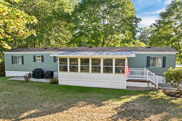 $165,000 | 12 Foothills Way, Tilton, NH 03276