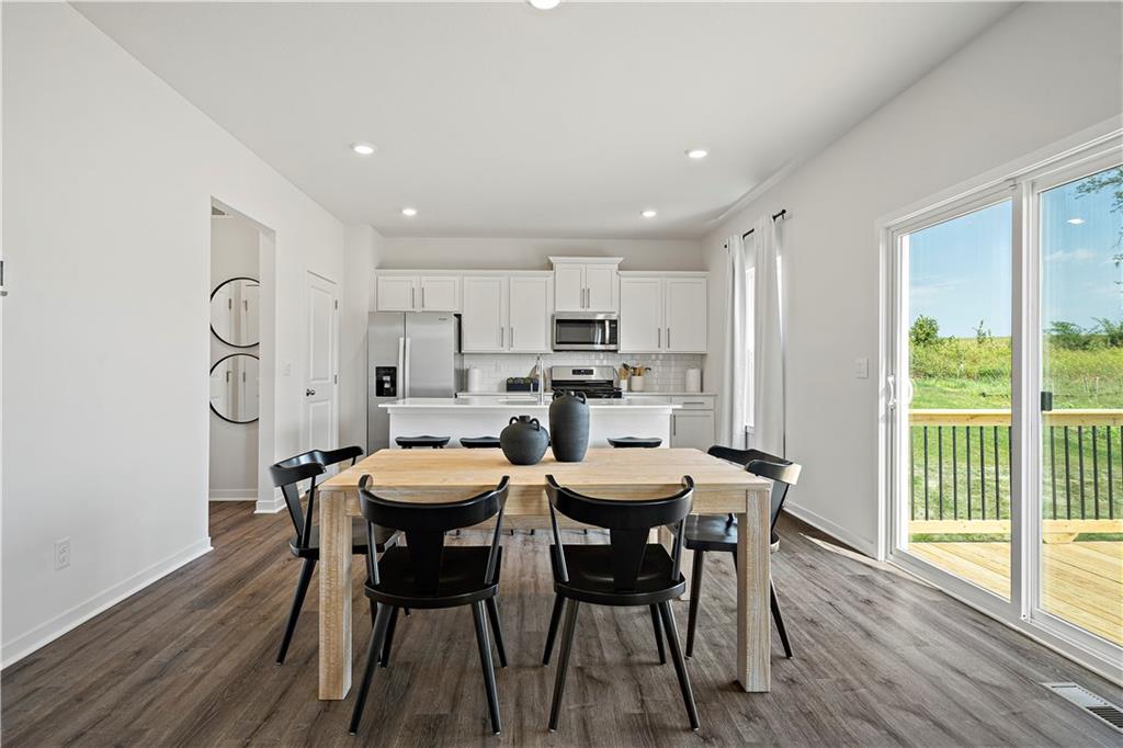 21735 South Madison Street Spring Hill, KS 66083 - Photo 18 of 34