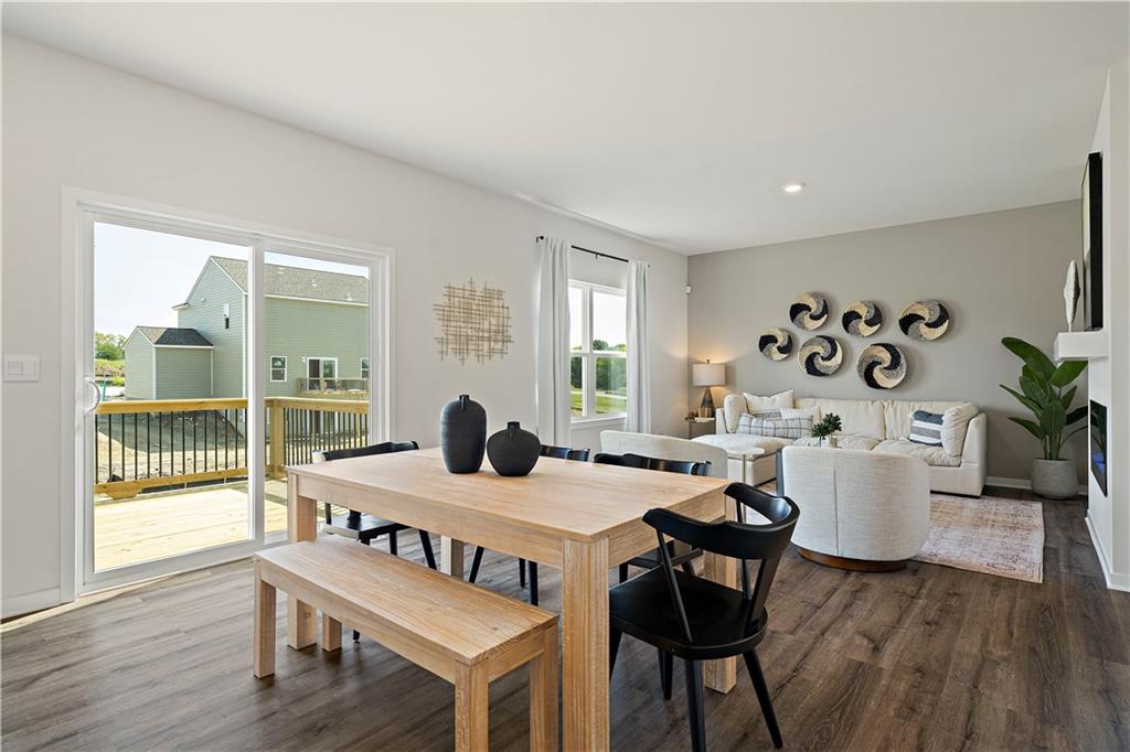 21735 South Madison Street Spring Hill, KS 66083 - Photo 4 of 32