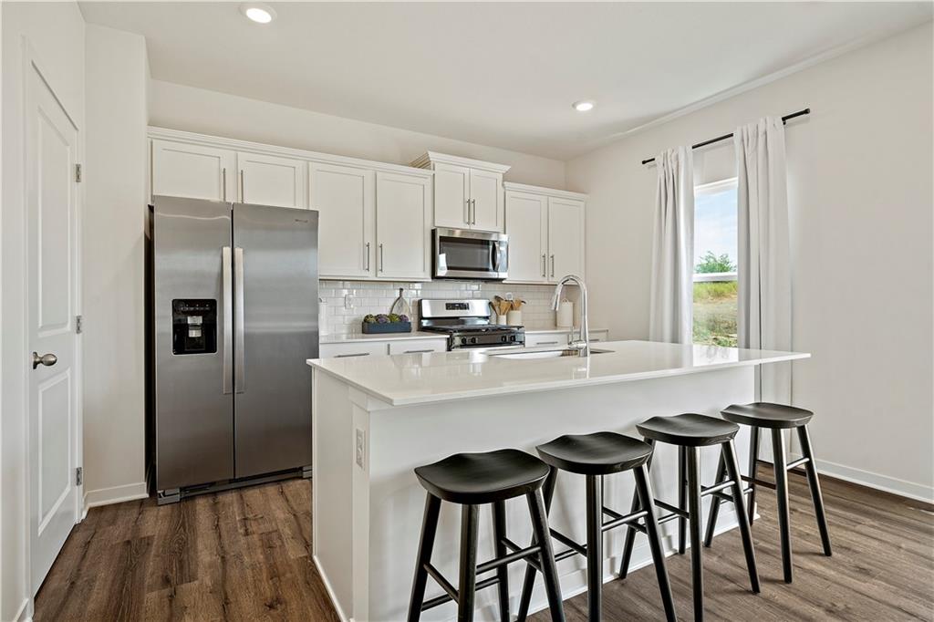 21735 South Madison Street Spring Hill, KS 66083 - Photo 7 of 34