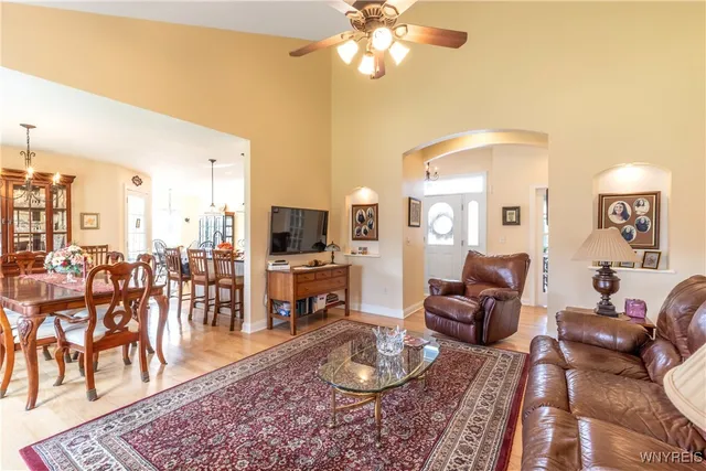 $465,000 | 6357 Vintage Court, Lockport Town, NY 14094