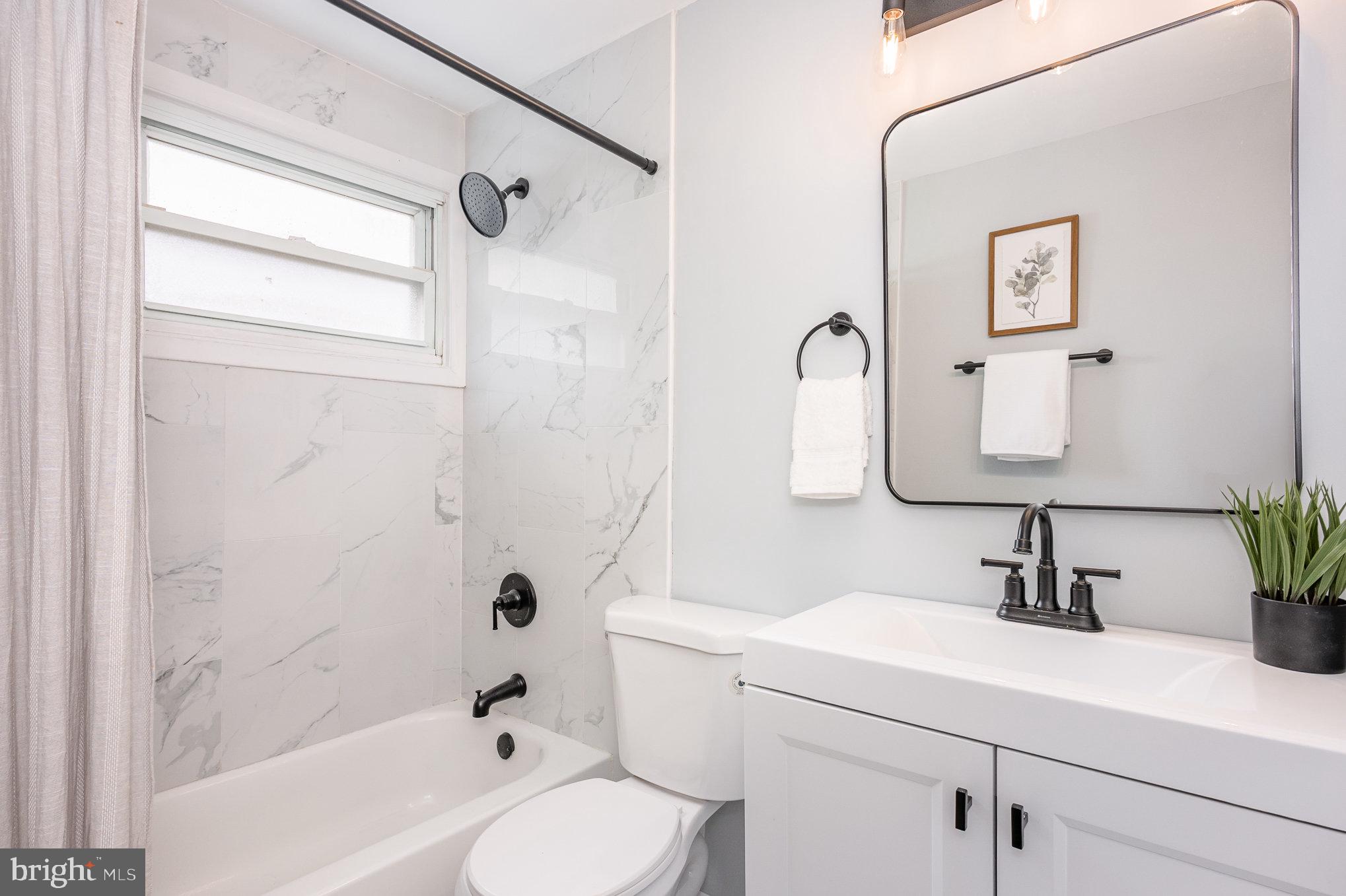 4113 Townsend Avenue Baltimore, MD 21225 - Photo 11 of 24 Recently updated bathroom