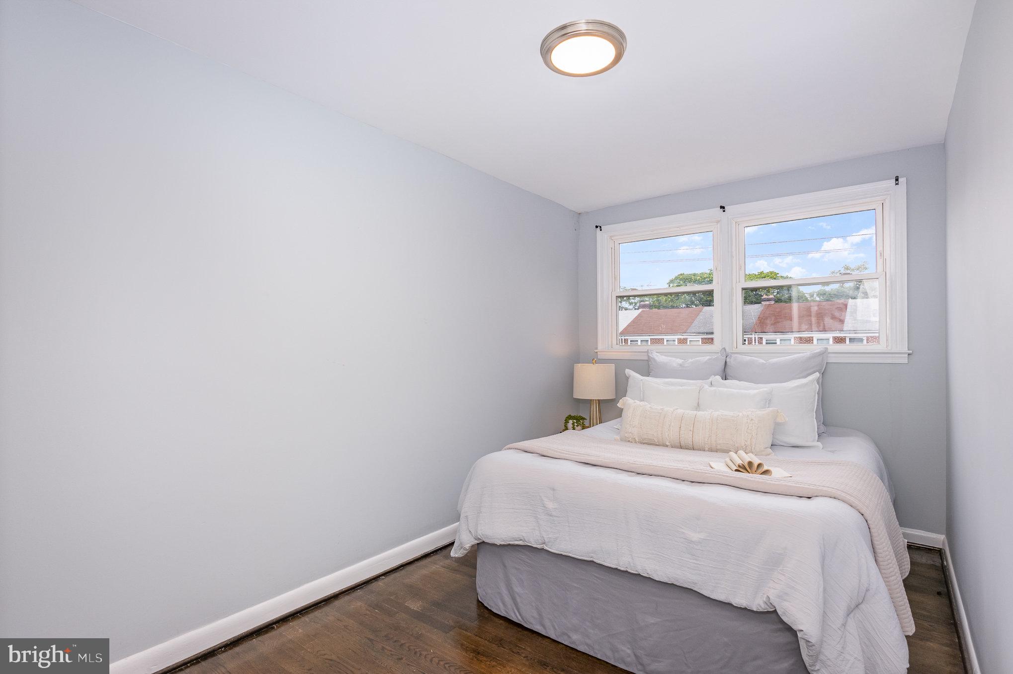 4113 Townsend Avenue Baltimore, MD 21225 - Photo 12 of 24 Second bedroom