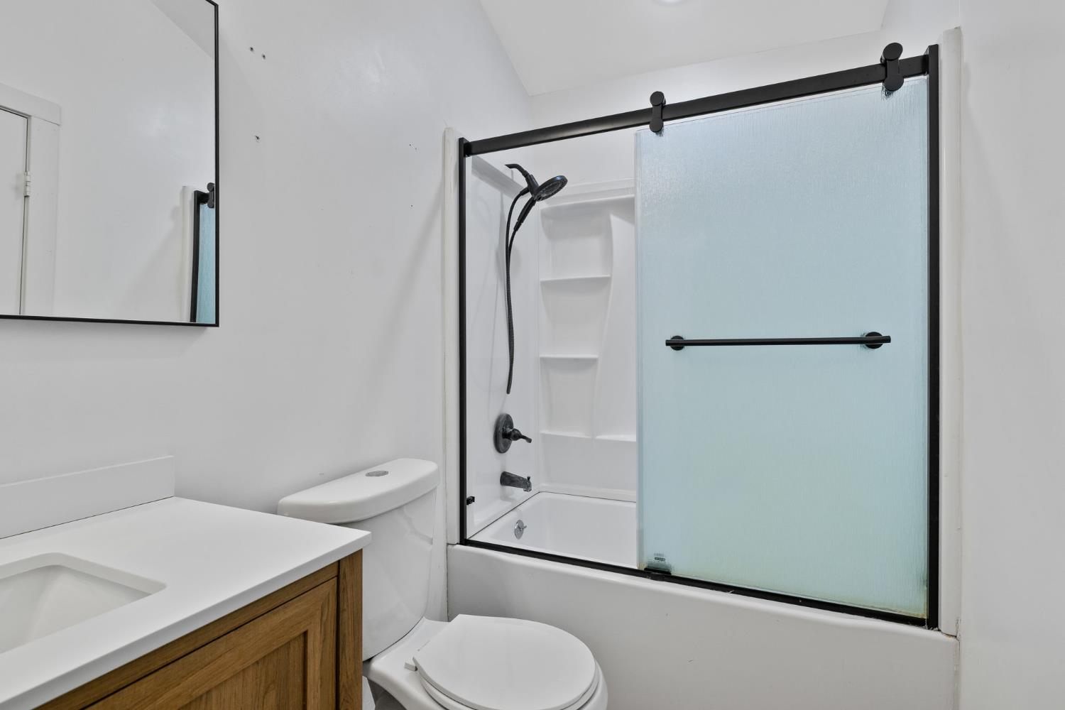 7145 Superior Town Road Lincoln, CA 95648 - Photo 26 of 94 a bathroom with a sink toilet and shower