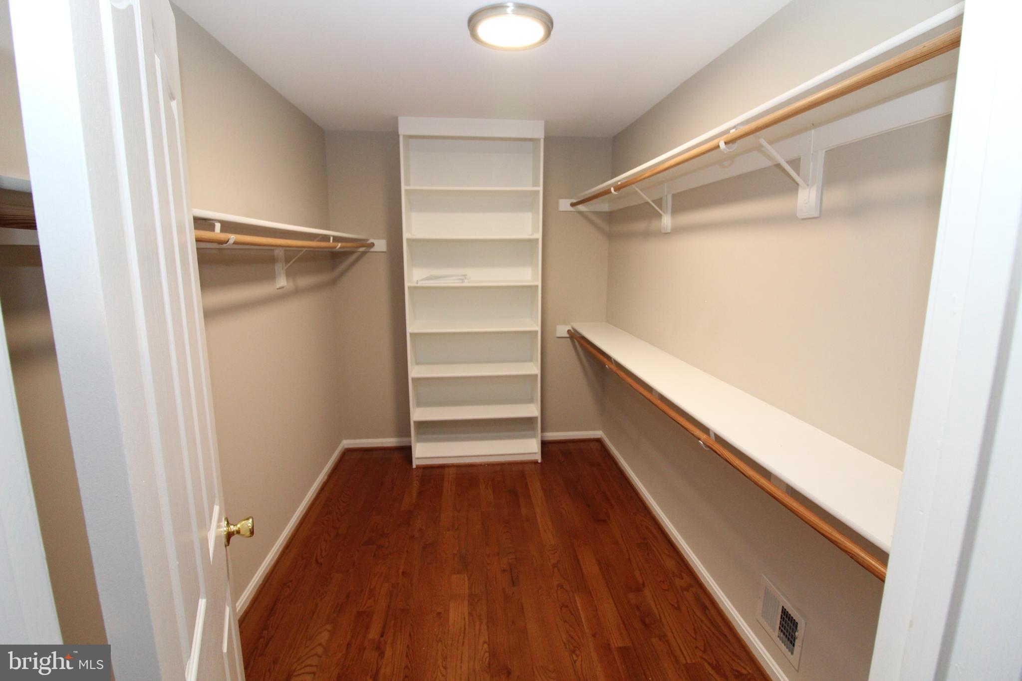 12990 Pintail Road Woodbridge, VA 22192 - Photo 15 of 37 Primary WIC