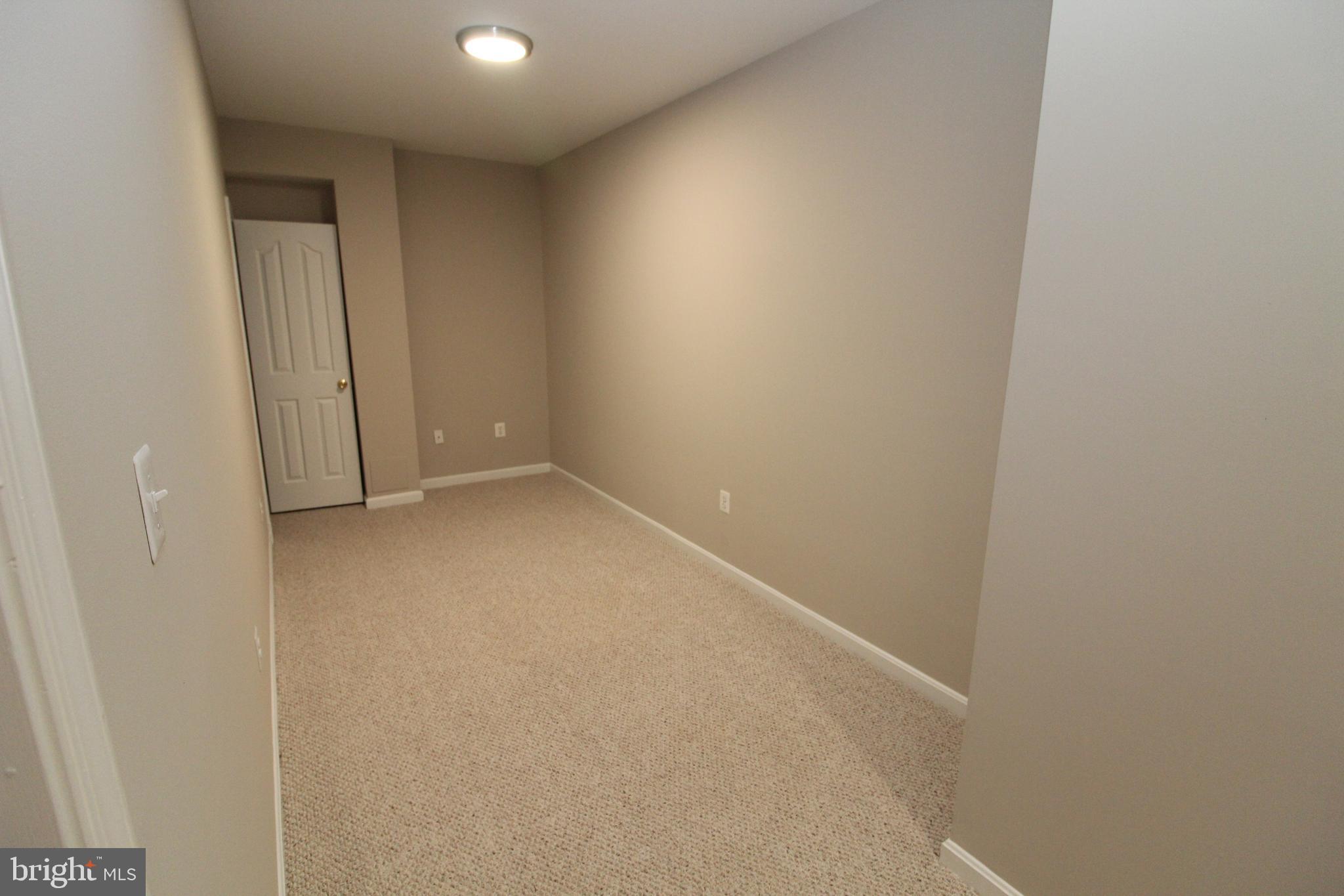 12990 Pintail Road Woodbridge, VA 22192 - Photo 22 of 37 Lower Level Exercise Area