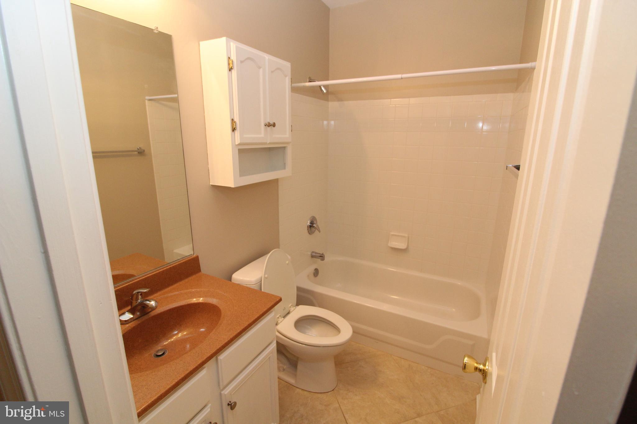 12990 Pintail Road Woodbridge, VA 22192 - Photo 25 of 37 Lower Level Full bath