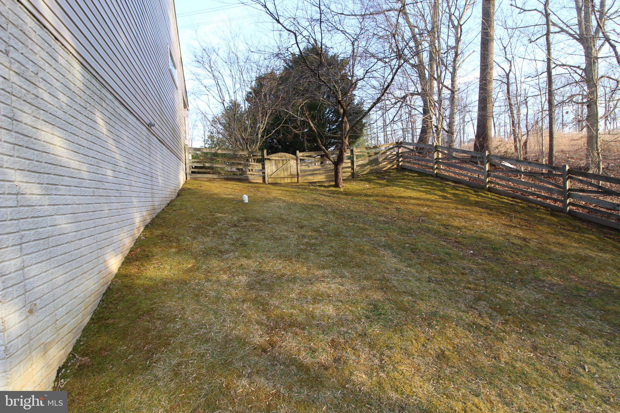 12990 Pintail Road Woodbridge, VA 22192 - Photo 33 of 37