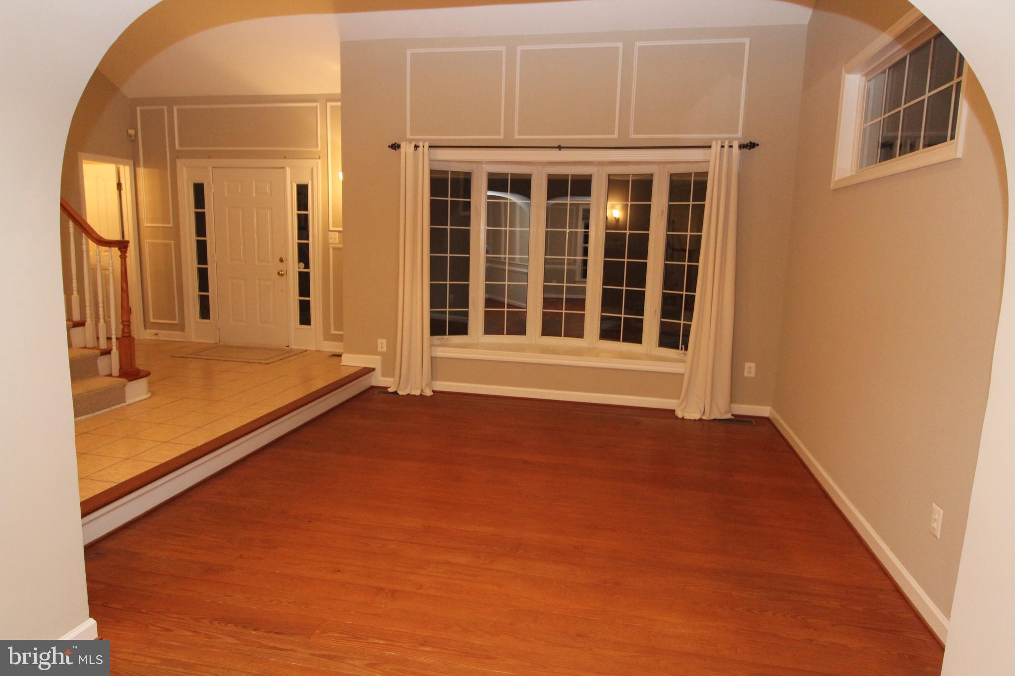 12990 Pintail Road Woodbridge, VA 22192 - Photo 4 of 37