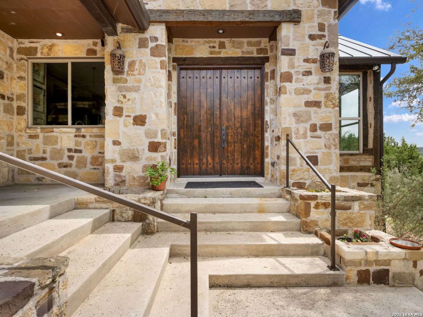 2601 B And R Road Utopia, TX 78884 - Photo 6 of 70