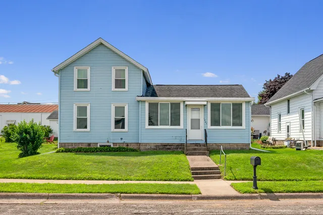 $207,500 | 1407 Bangor Street, Bangor, WI 54614