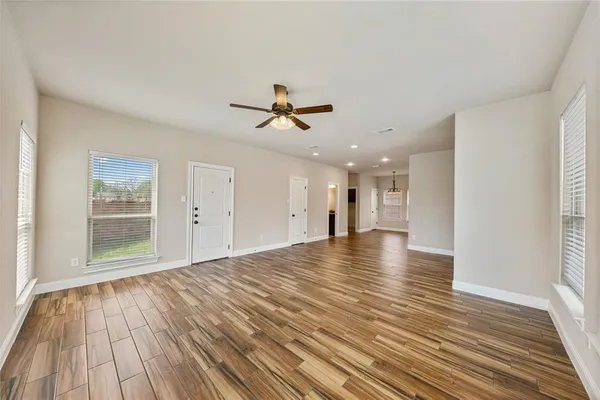 $2,200 | 4904 Ridglea Hills Court, Fort Worth, TX 76116