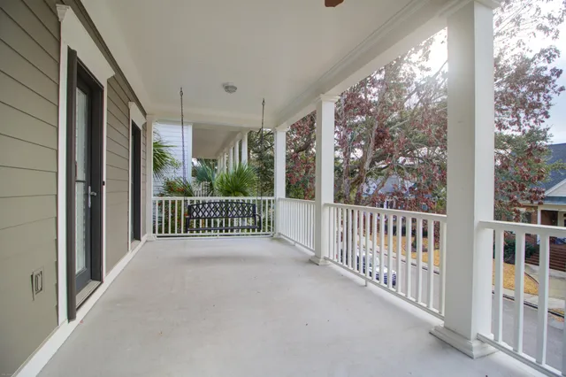 $10,000 | 612 Daggett Street, Daniel Island, SC 29492