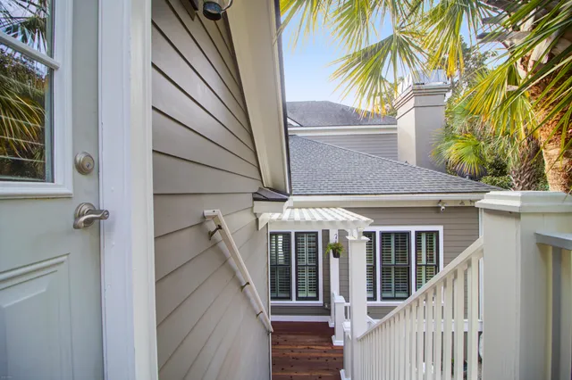 $10,000 | 612 Daggett Street, Daniel Island, SC 29492