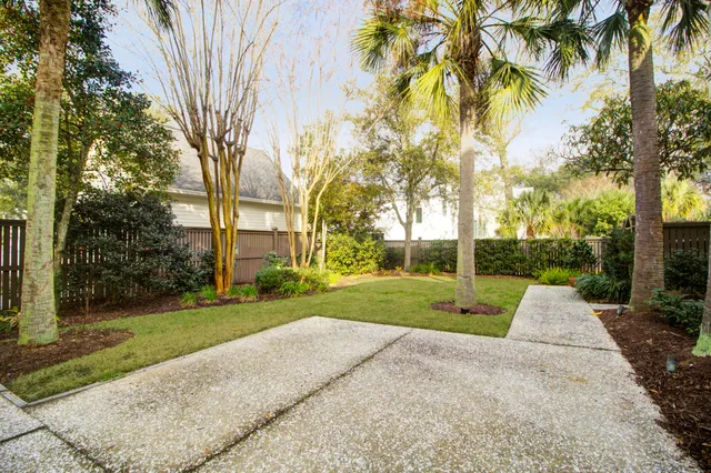 $10,000 | 612 Daggett Street, Daniel Island, SC 29492