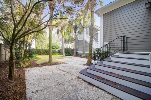 $10,000 | 612 Daggett Street, Daniel Island, SC 29492