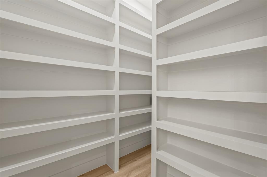 603 South Moore Street Dallas, TX 75203 - Photo 11 of 31