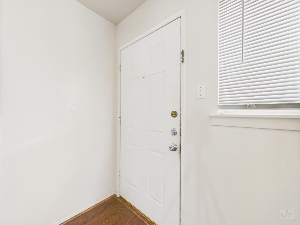 803 West 28th Street, Unit 202 Austin, TX 78705 - Photo 22 of 23 a view of bathroom
