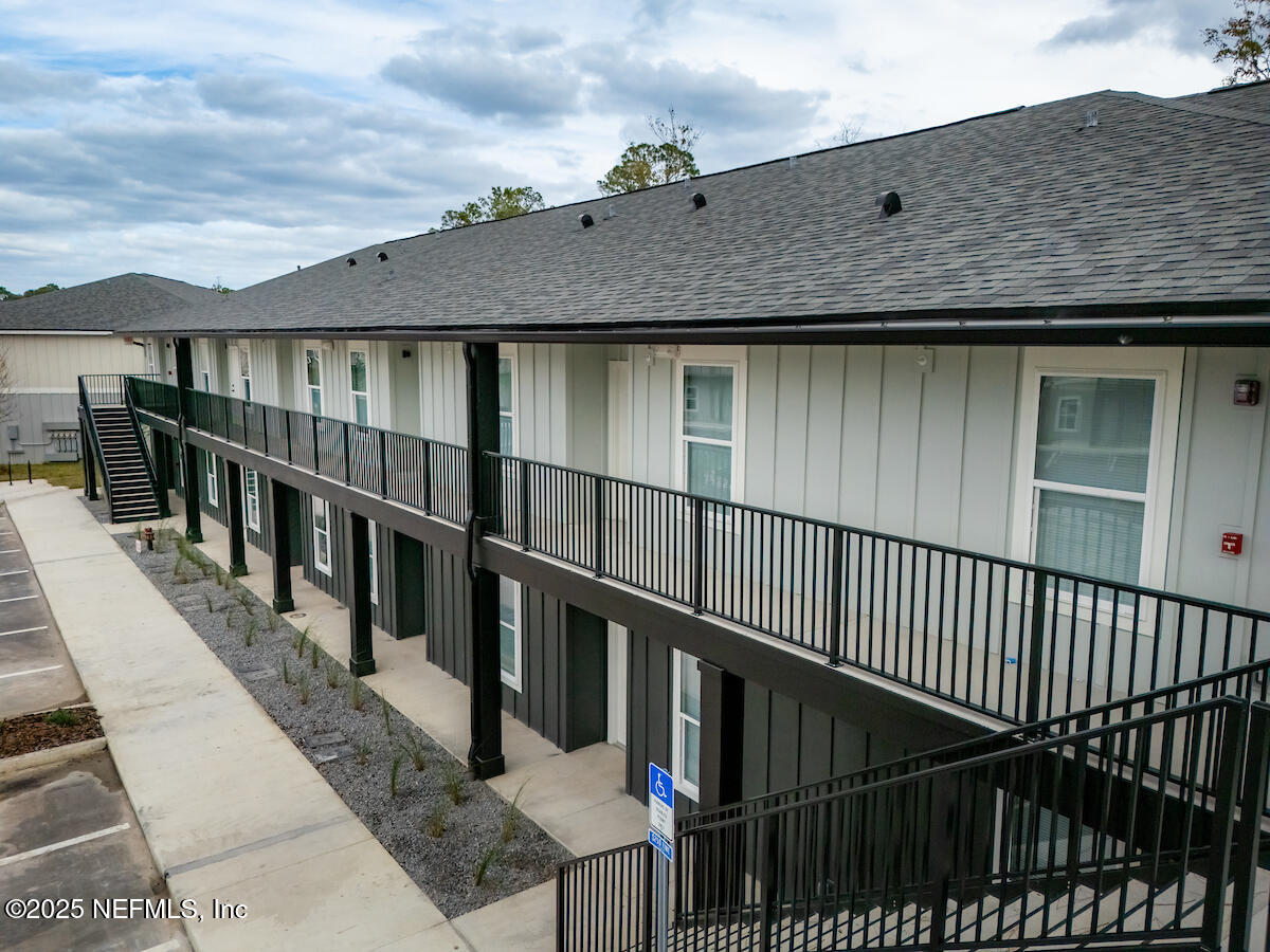 10109 Old St Augustine Road, Unit 1201 Jacksonville, FL 32257 - Photo 18 of 20 a view of balcony with wooden floor