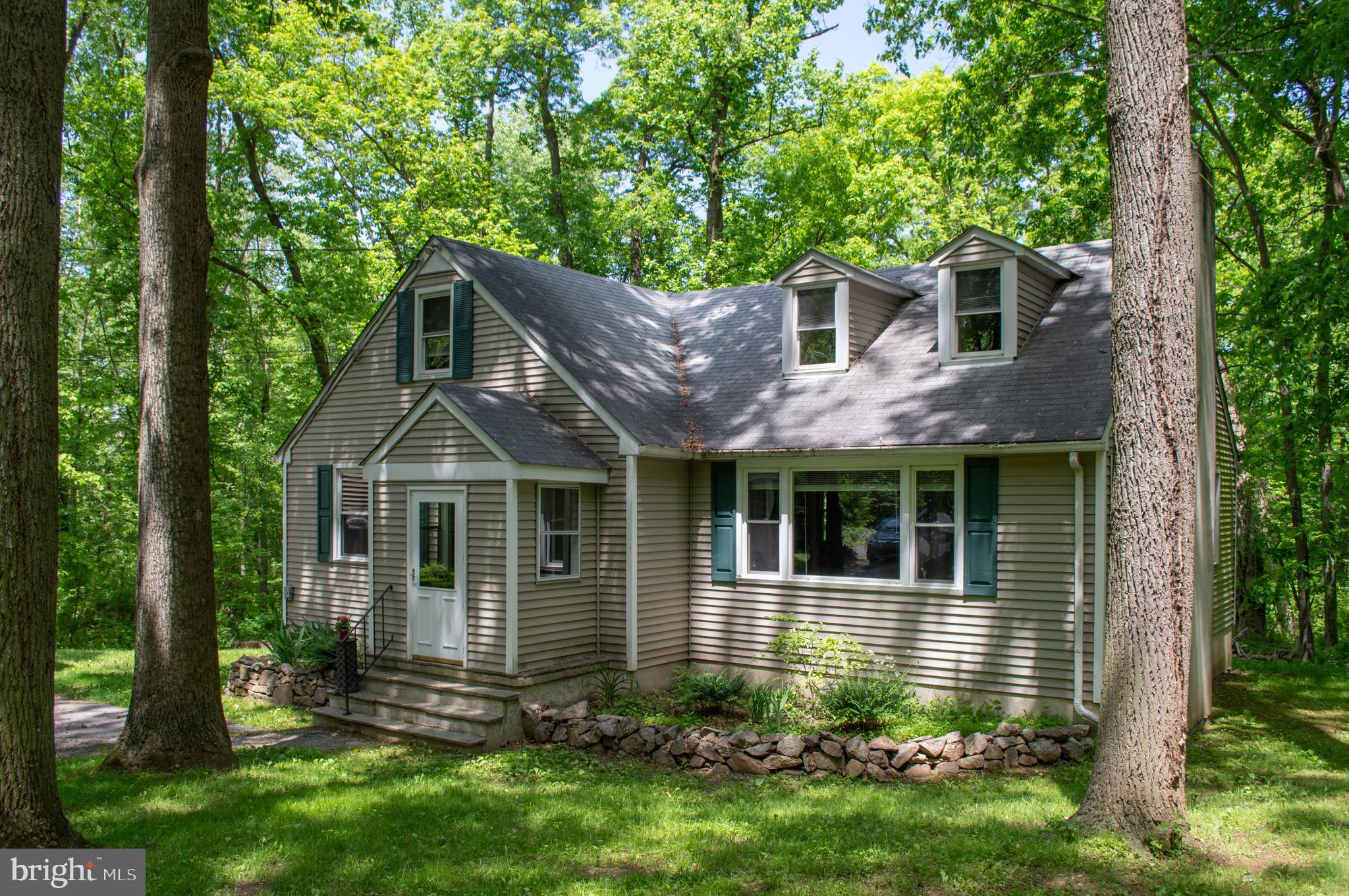 130 Mapleflower Road Glenmoore, PA 19343 - Photo 8 of 44 Gallery Image 8