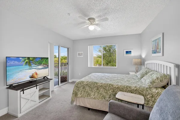 $345,000 | 260 Village Boulevard, Unit 5303, Tequesta, FL 33469