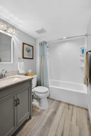 $345,000 | 260 Village Boulevard, Unit 5303, Tequesta, FL 33469