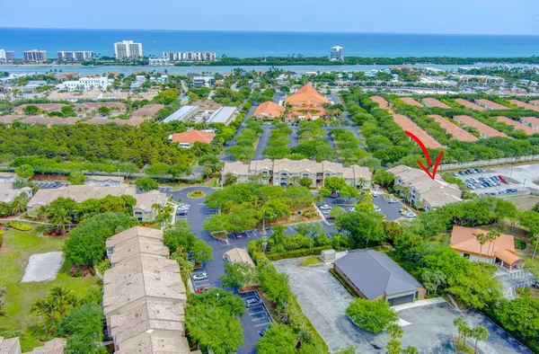 $345,000 | 260 Village Boulevard, Unit 5303, Tequesta, FL 33469