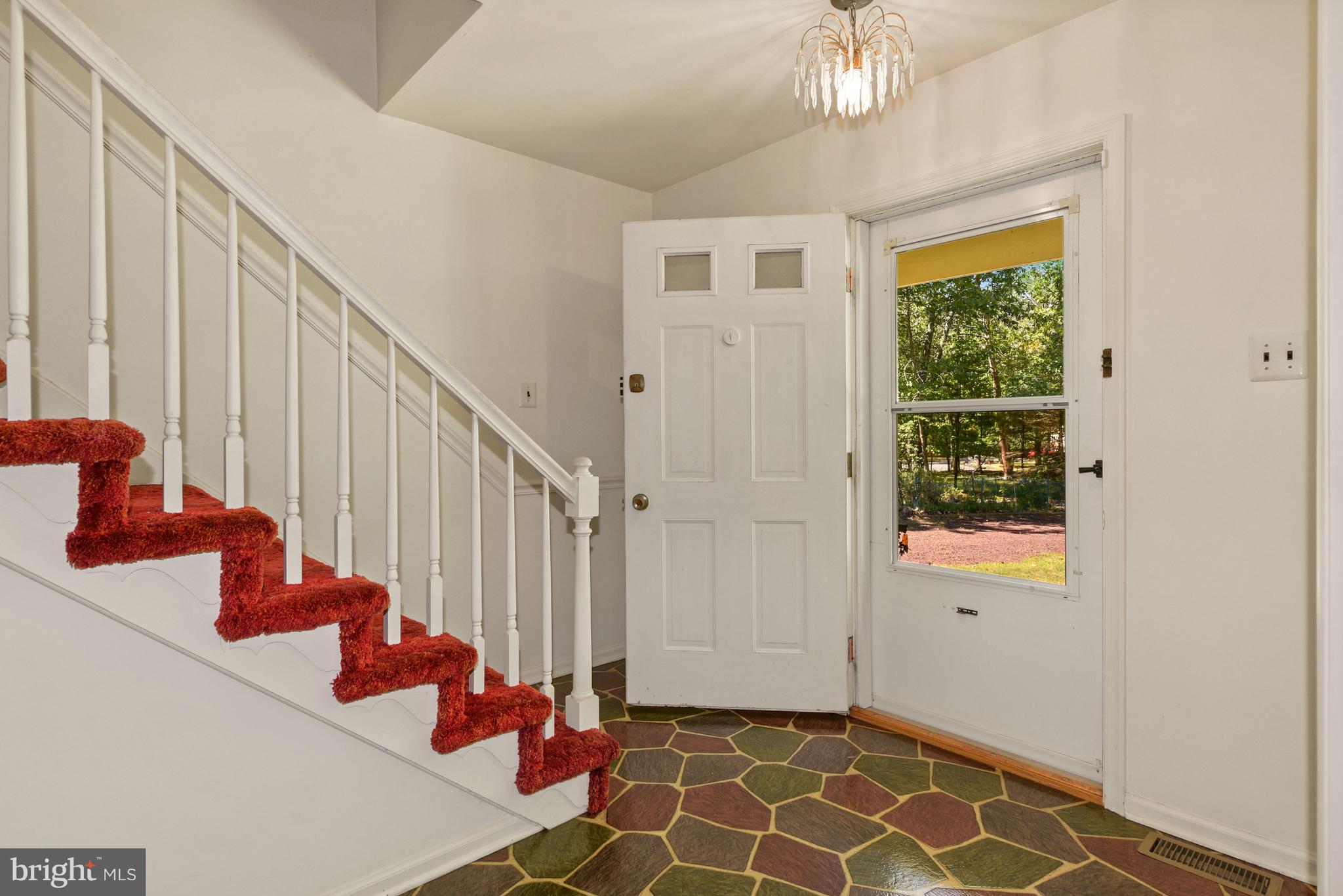 12 Wimbeldon Way Tabernacle, NJ 08088 - Photo 5 of 35 Entrance Hall