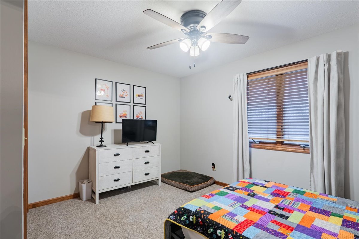 5000 Silverado Lane Clinton, IL 61727 - Photo 28 of 57