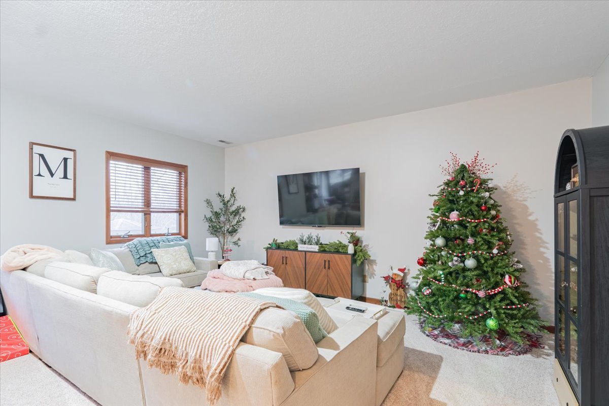 5000 Silverado Lane Clinton, IL 61727 - Photo 30 of 57