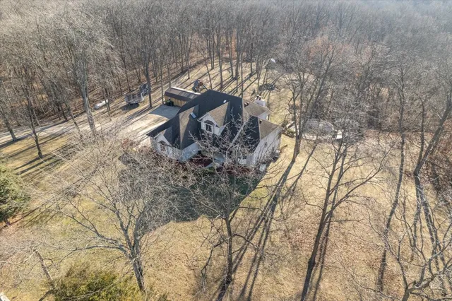 $469,900 | 5000 Silverado Lane, Clinton, IL 61727