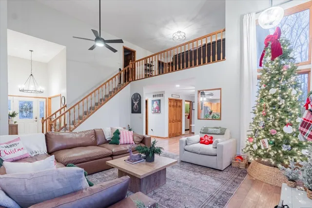 $469,900 | 5000 Silverado Lane, Clinton, IL 61727