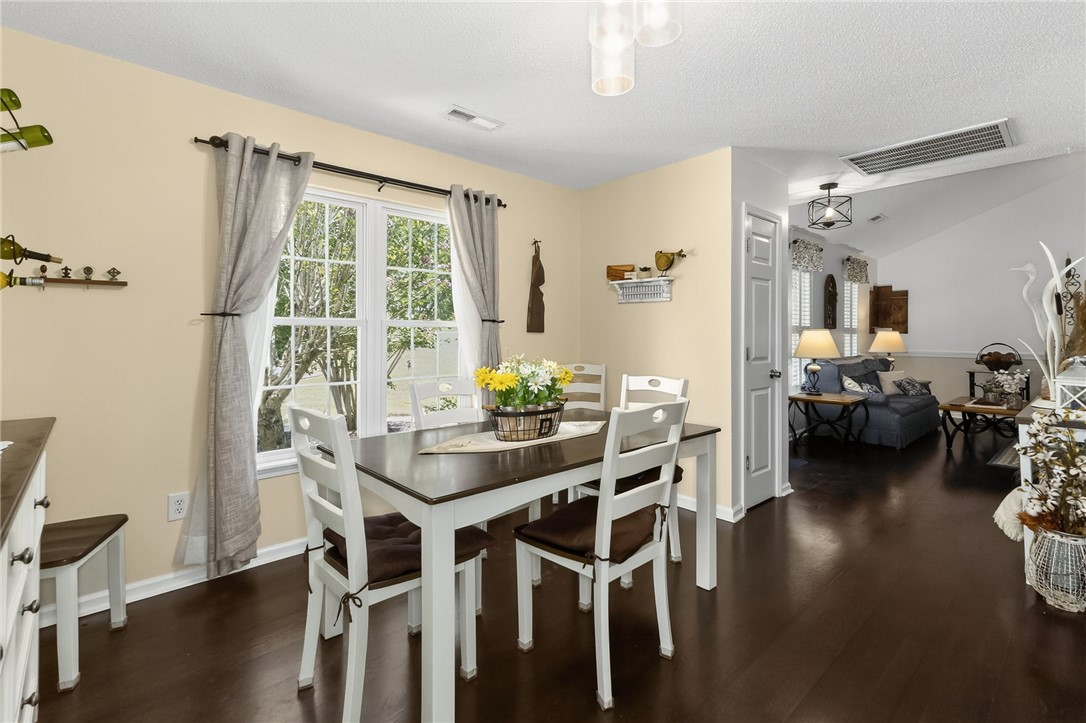 106 Hurst Avenue Anderson, SC 29625 - Photo 14 of 50