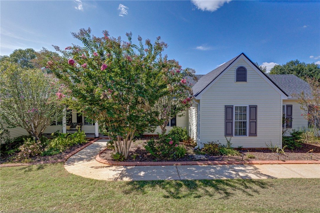 106 Hurst Avenue Anderson, SC 29625 - Photo 48 of 50