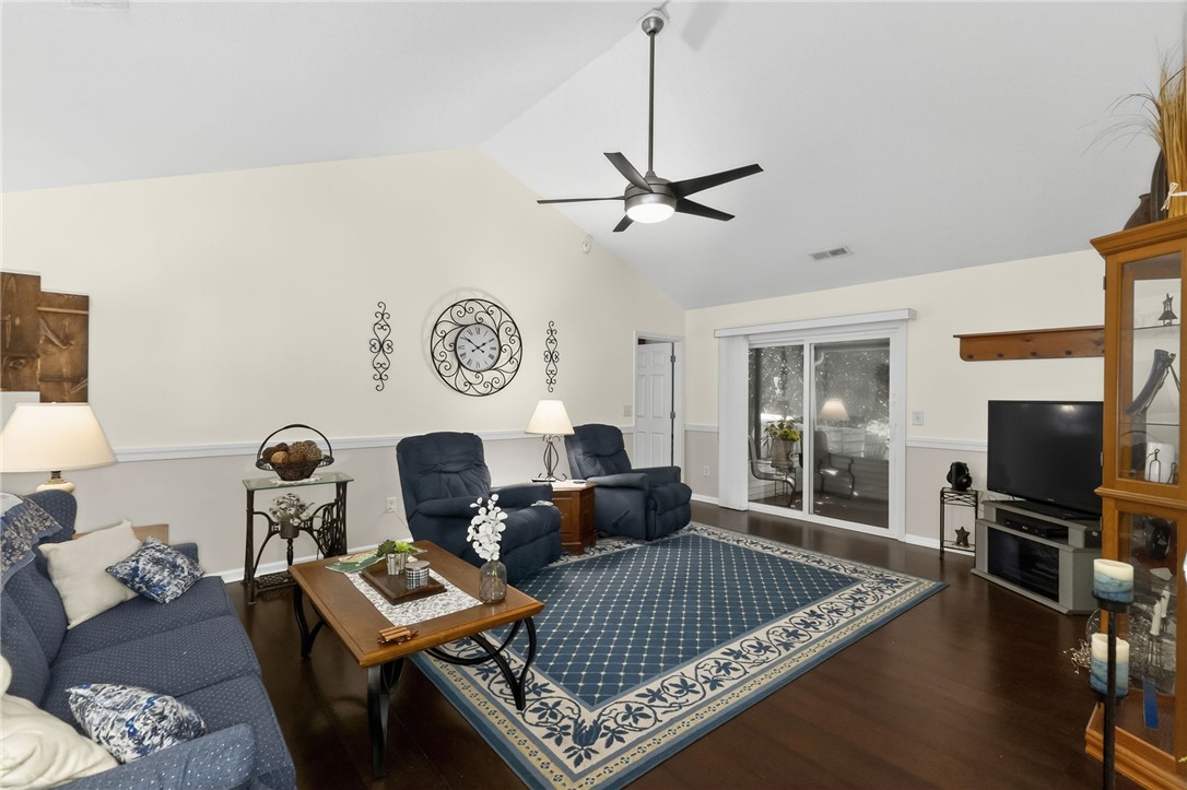 106 Hurst Avenue Anderson, SC 29625 - Photo 6 of 50