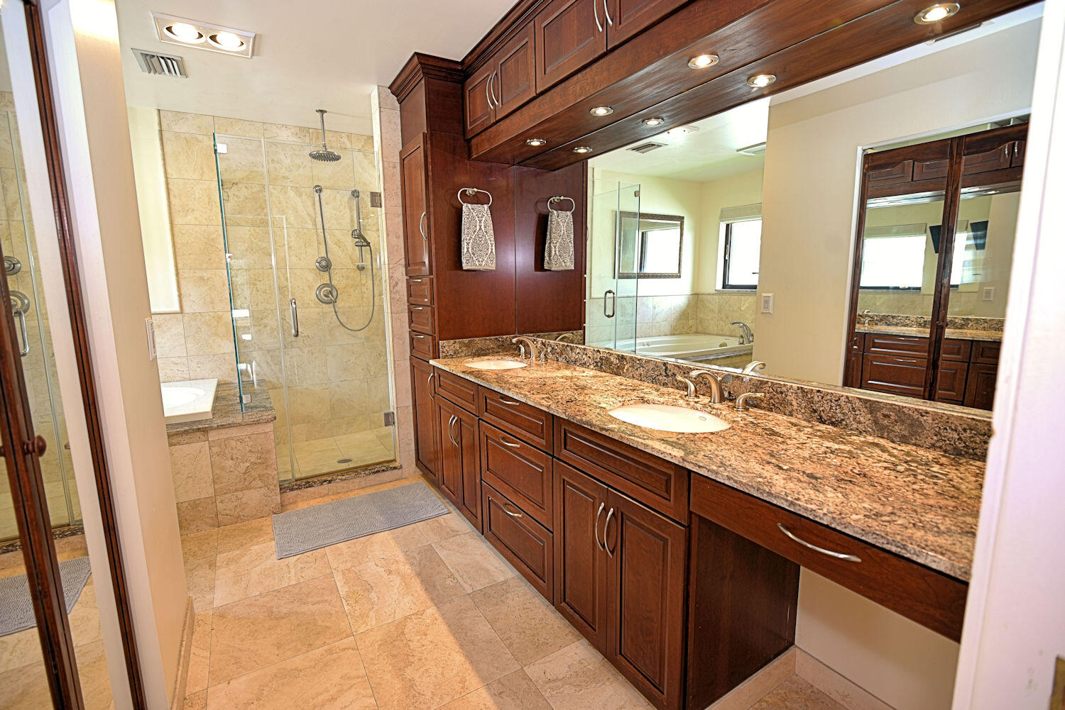 620 Lighthouse Drive North Palm Beach, FL 33408 - Photo 12 of 18 Master Bath