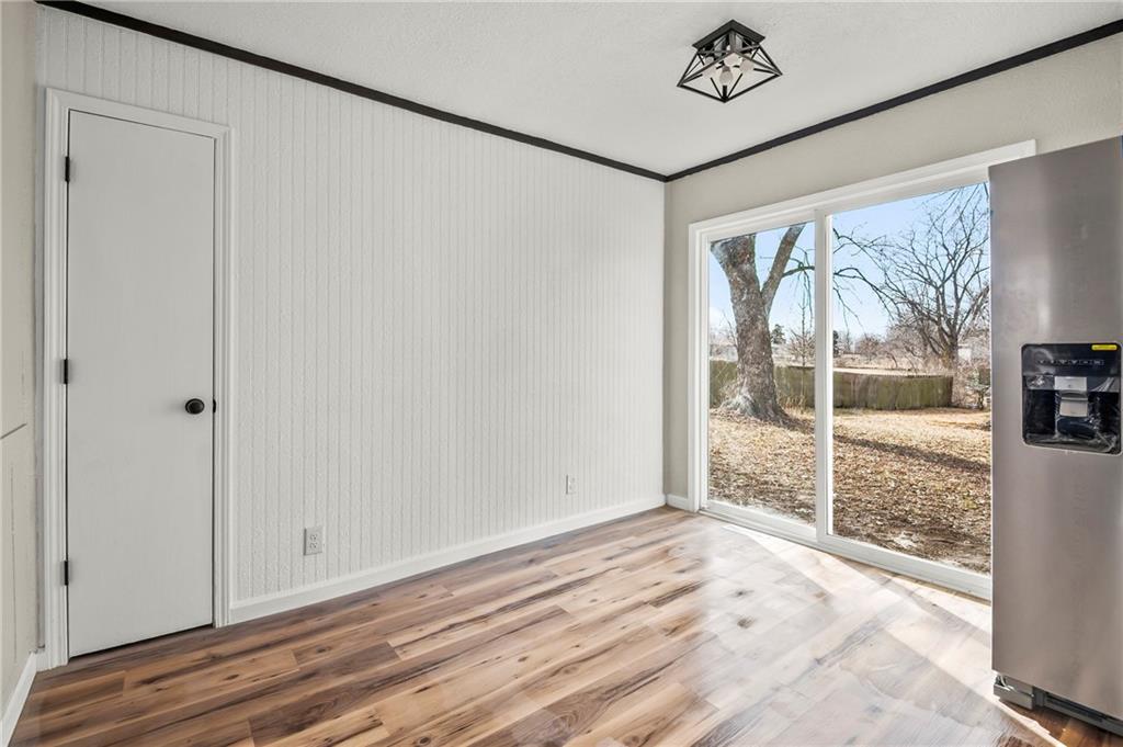 246 Southeast 101st Road Warrensburg, MO 64093 - Photo 13 of 30